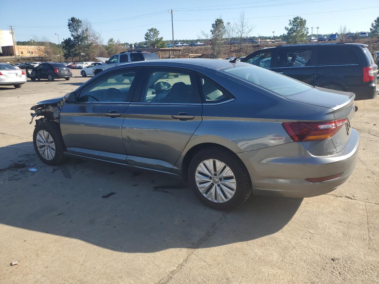 2019 Volkswagen Jetta - Image 2