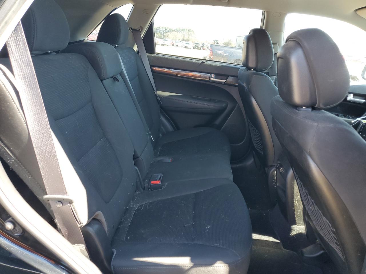 2014 Kia Sorento - Image 11