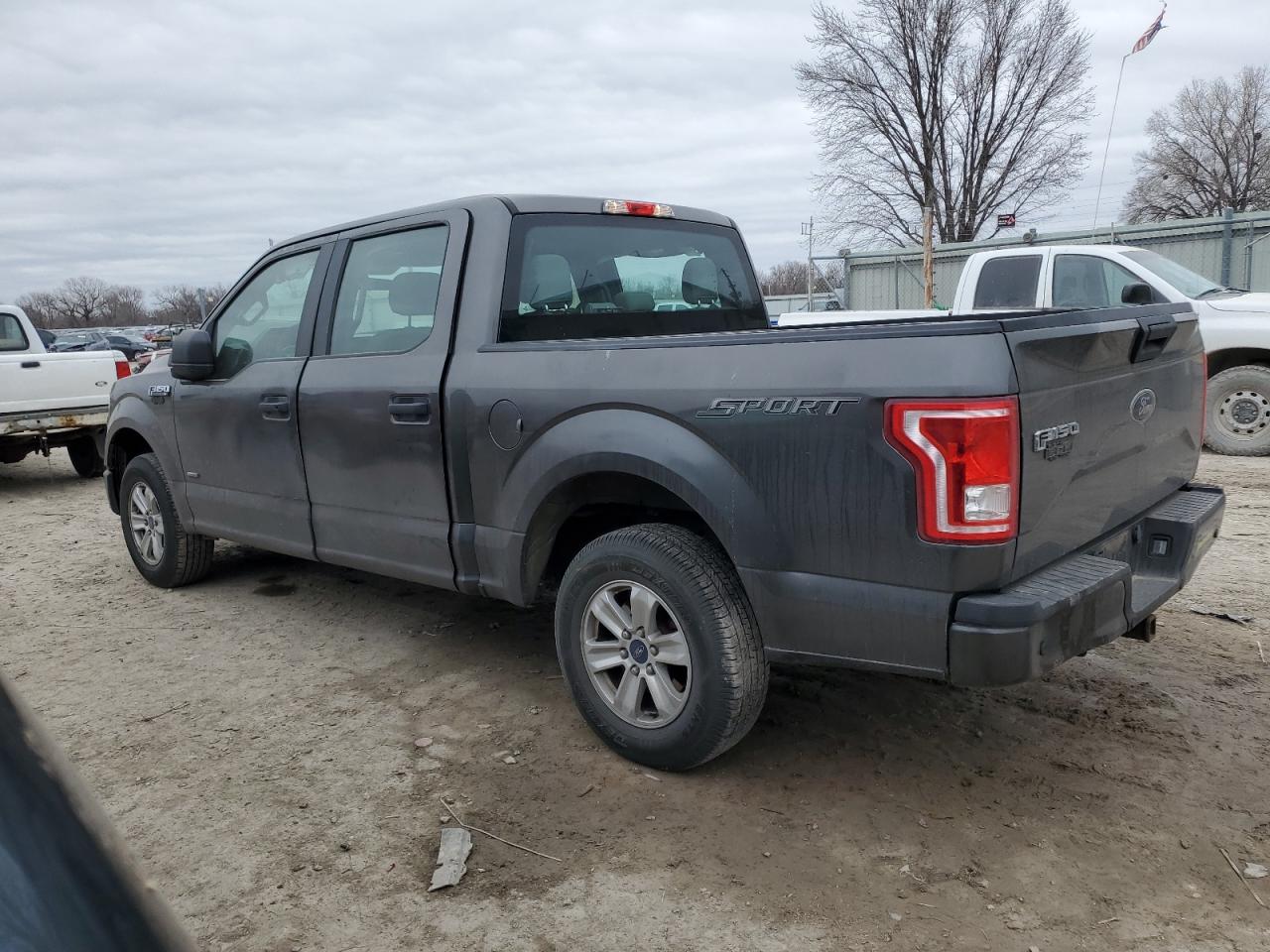 2015 Ford F-150 - Image 2