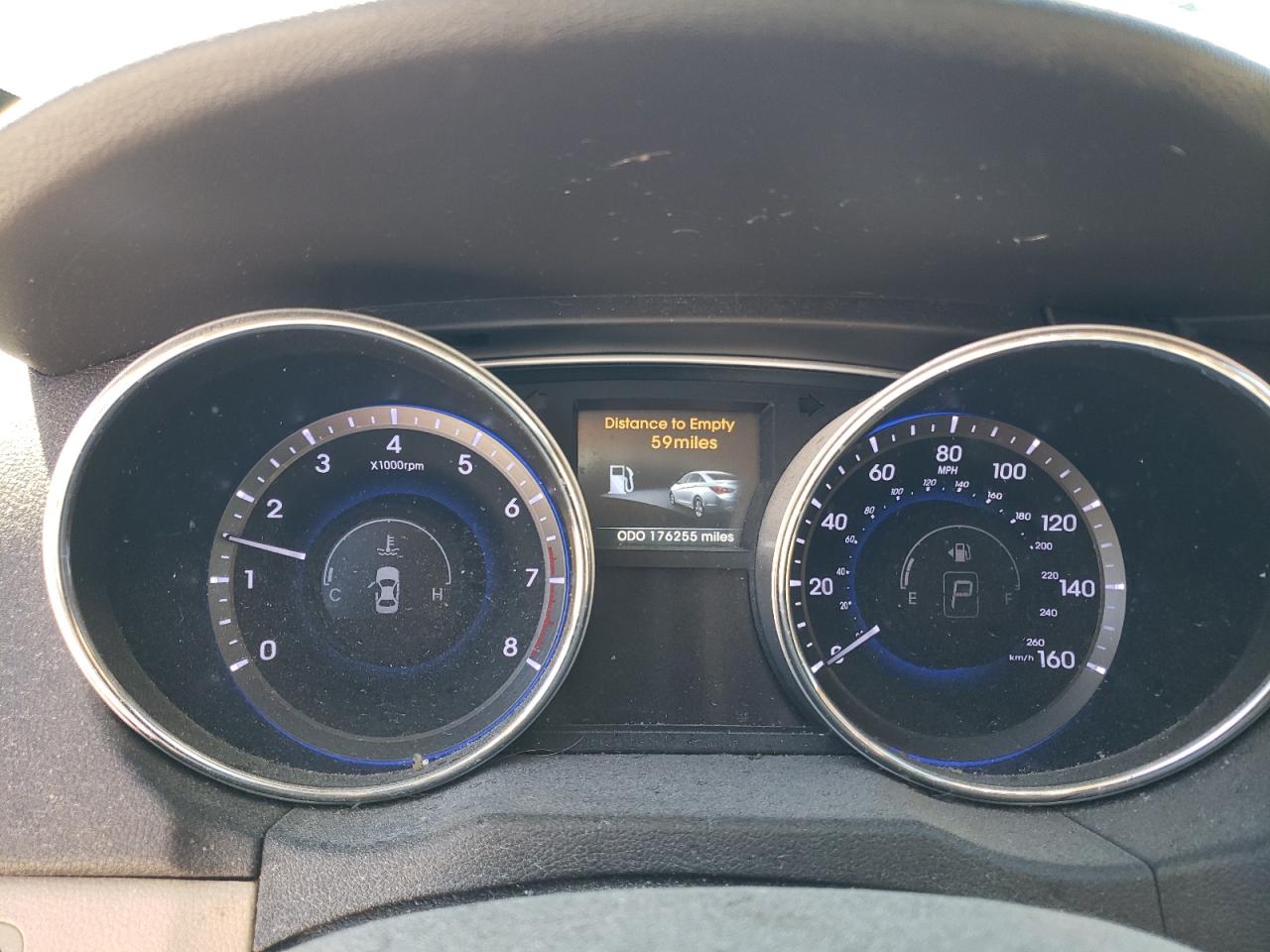 2014 Hyundai Sonata - Image 9