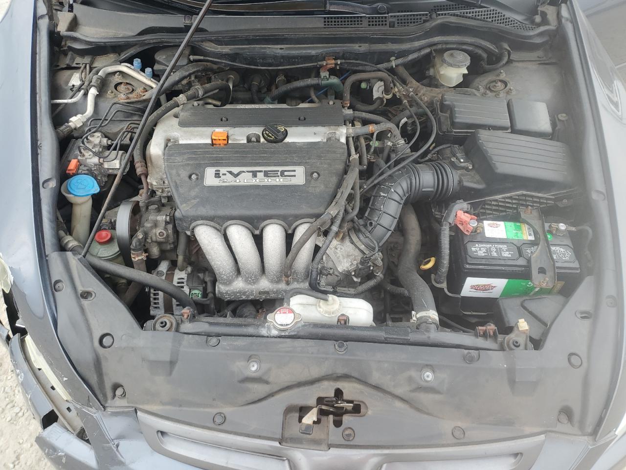 2005 Honda Accord - Image 11