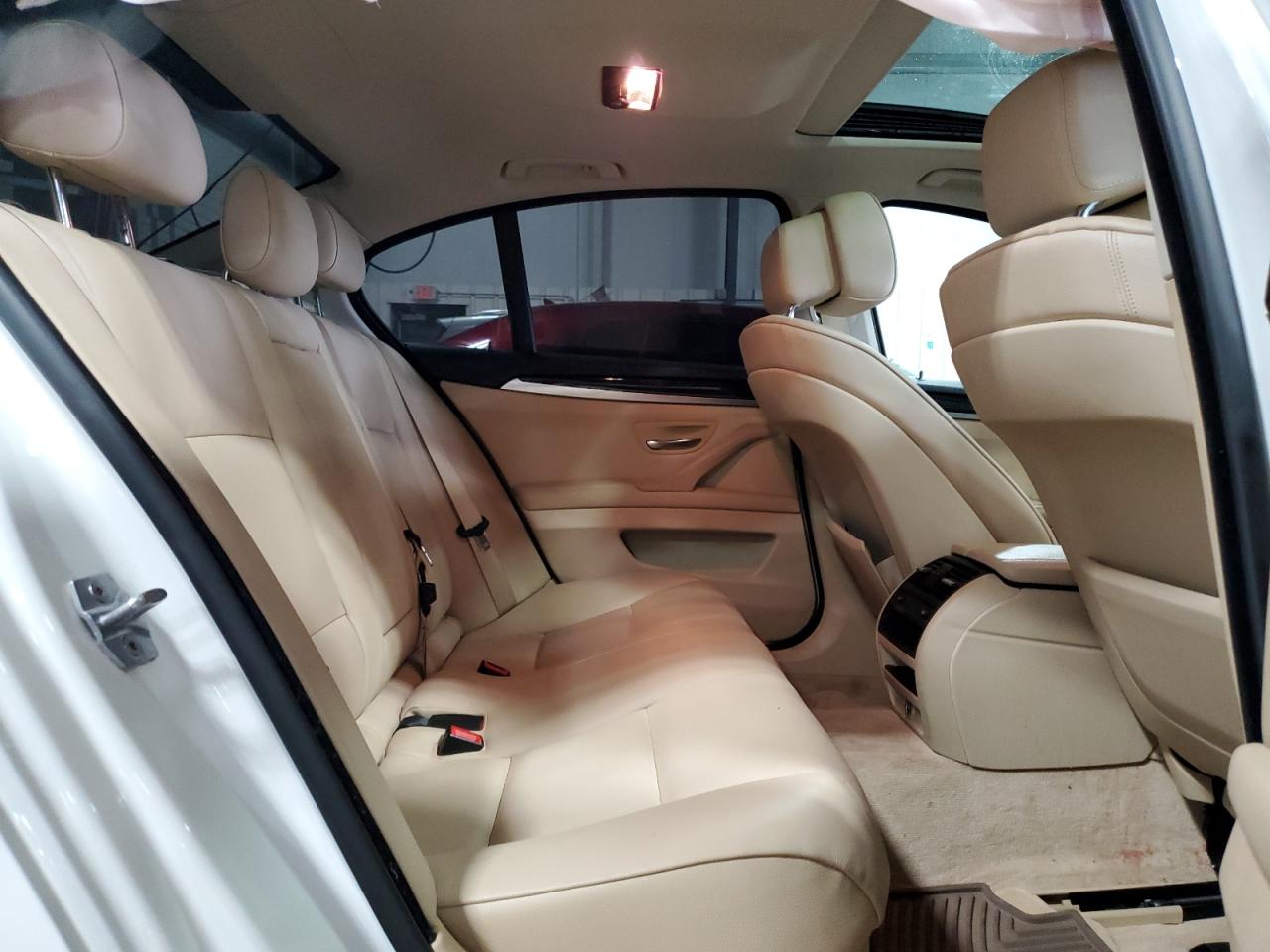 2013 BMW 5er - Image 11
