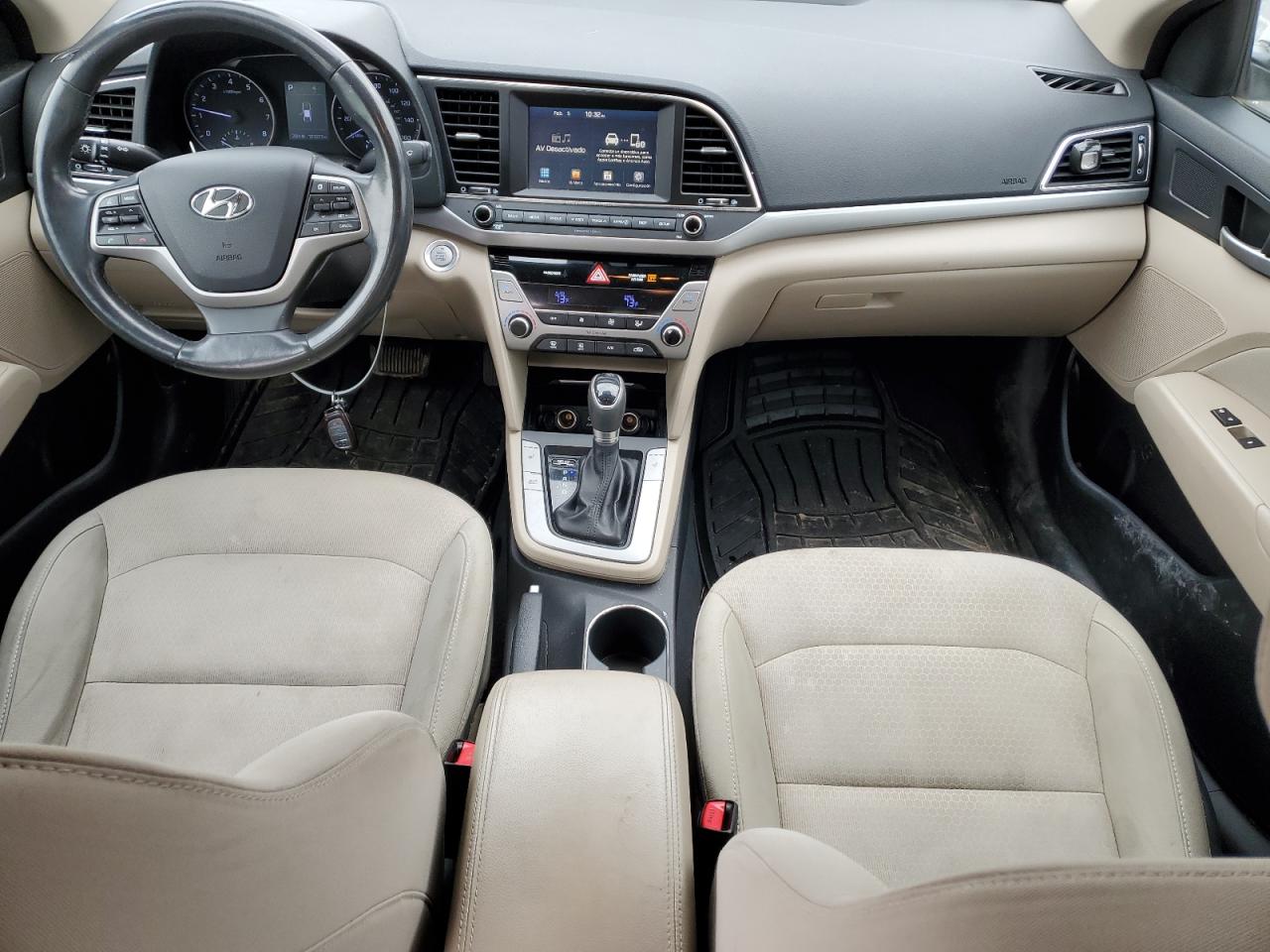 2017 Hyundai Elantra - Image 8