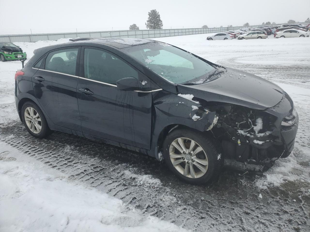 2013 Hyundai Elantra - Image 4