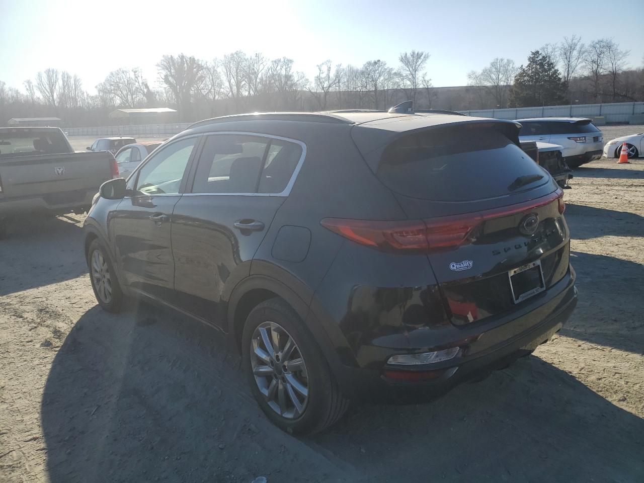 2022 Kia Sportage - Image 2