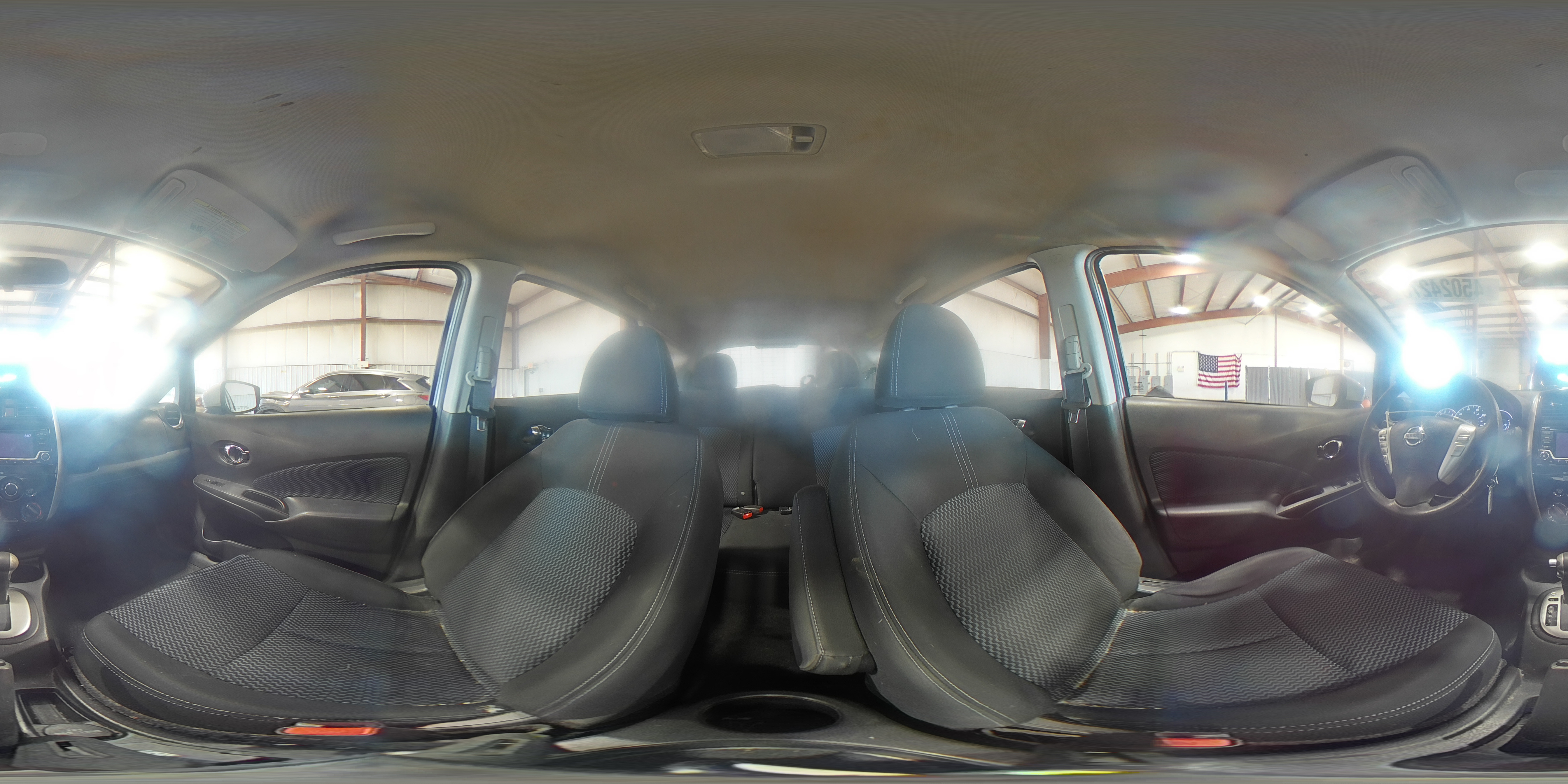 2016 Nissan Versa - Image 15