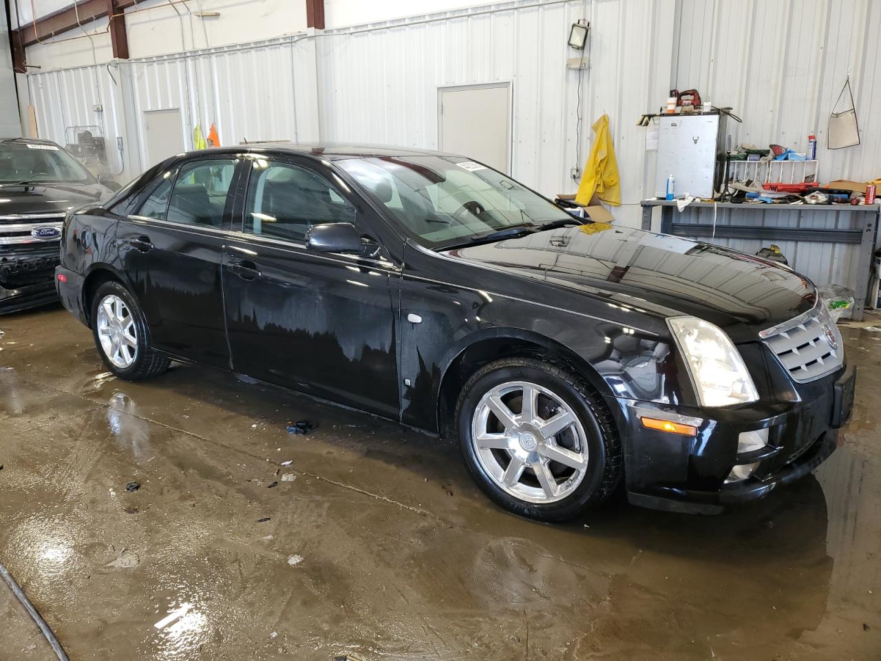 2007 Cadillac STS - Image 4