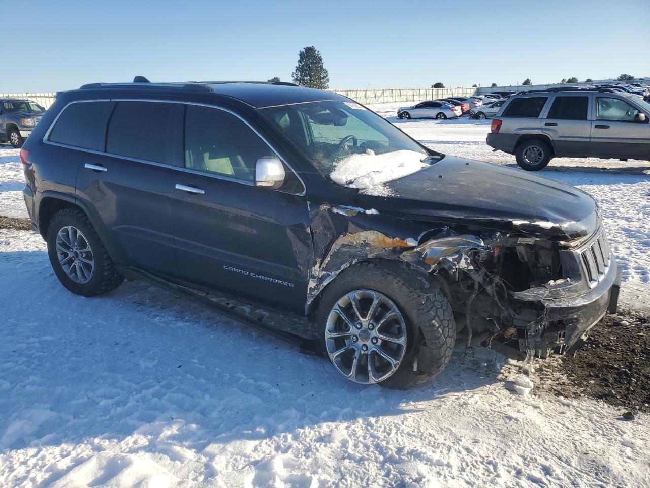 2016 Jeep Grand Cherokee - Image 4