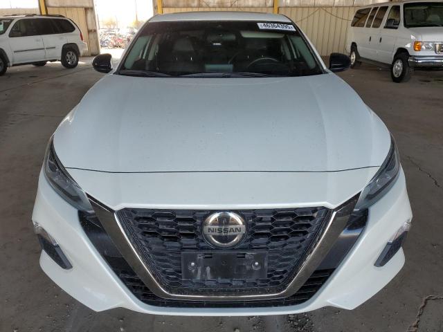  NISSAN ALTIMA 2022 Белый