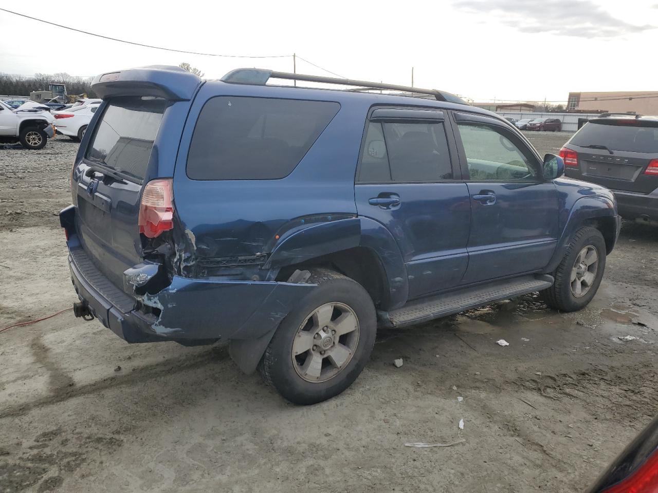 2004 Toyota 4Runner - Image 3