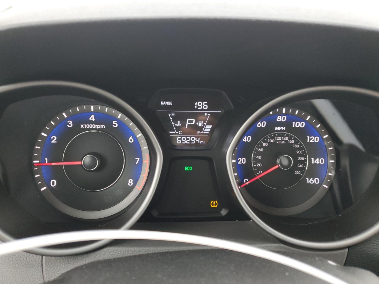 2014 Hyundai Elantra - Image 9