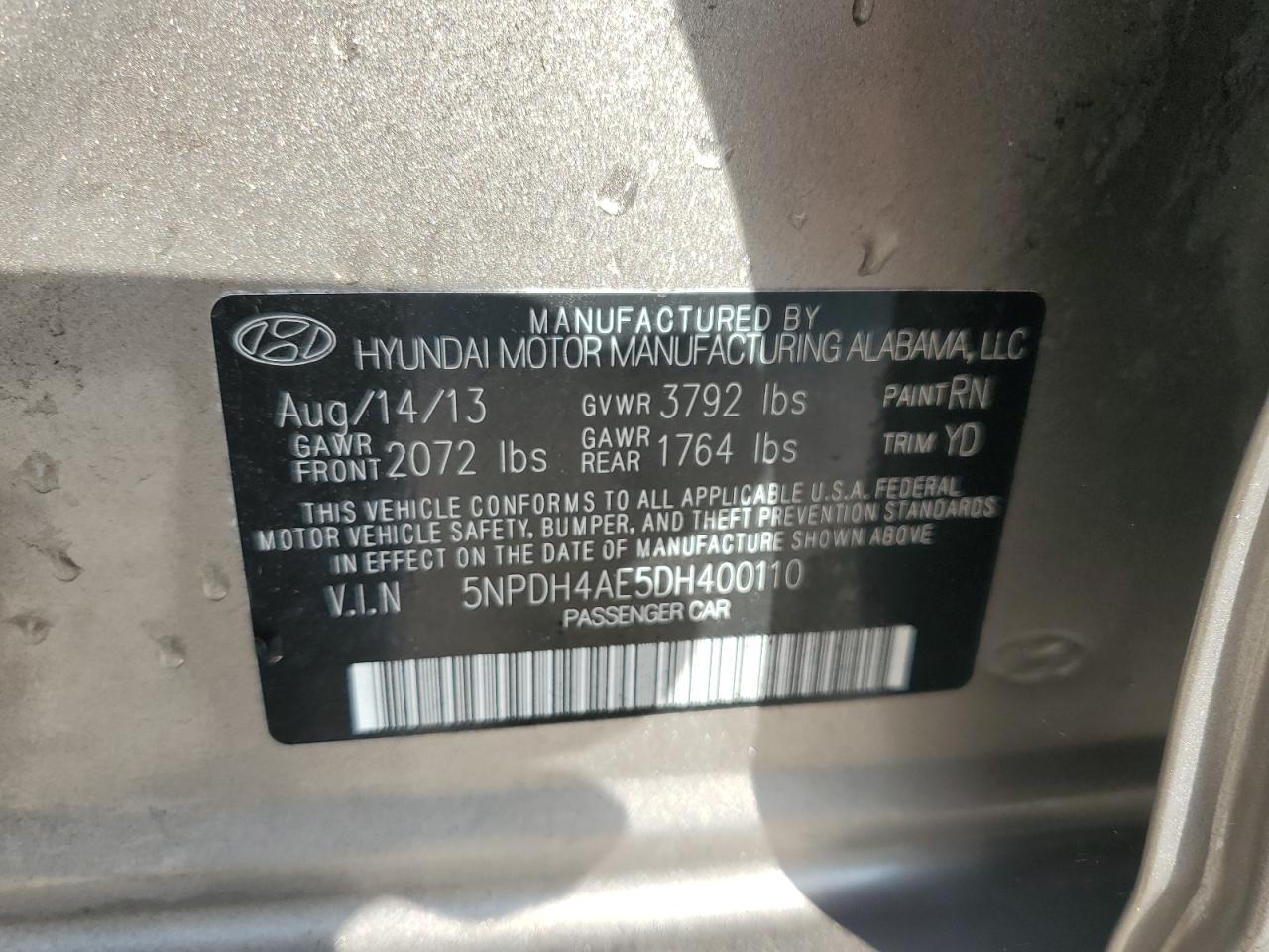 2013 Hyundai Elantra - Image 13