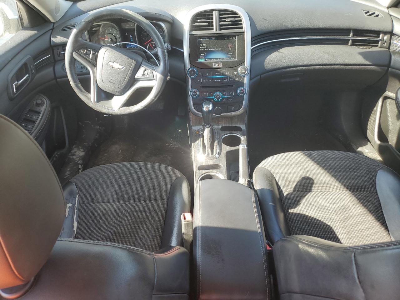 2015 Chevrolet Malibu - Image 8