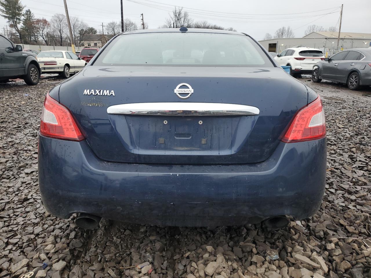 2010 Nissan Maxima - Image 6