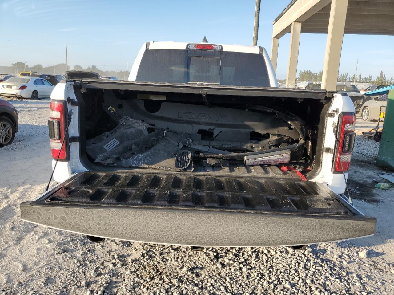 2020 RAM 1500 - Image 6