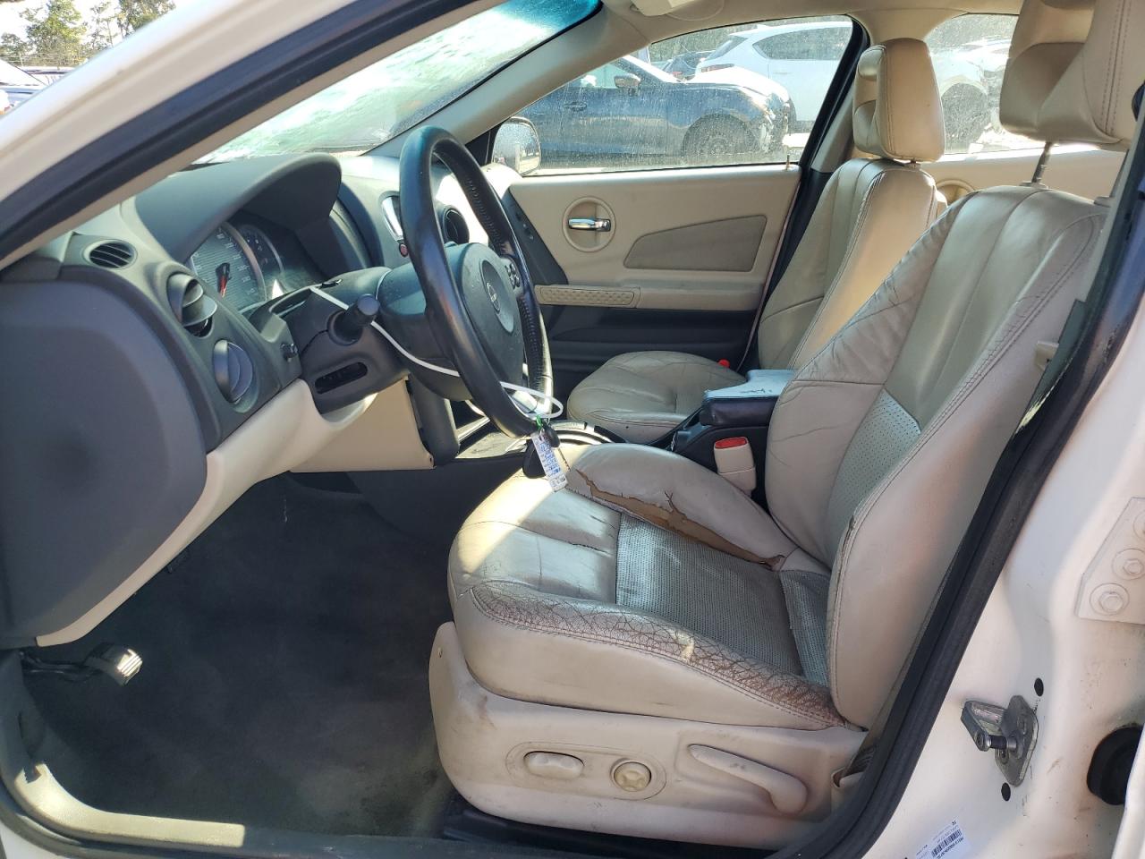 2005 Pontiac Grand Prix - Image 7