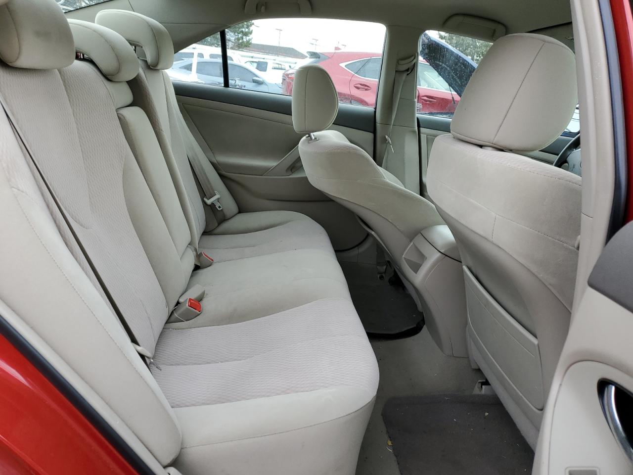 2011 Toyota Camry - Image 10