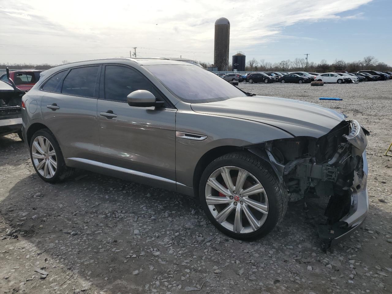 2018 Jaguar F-Pace - Image 4