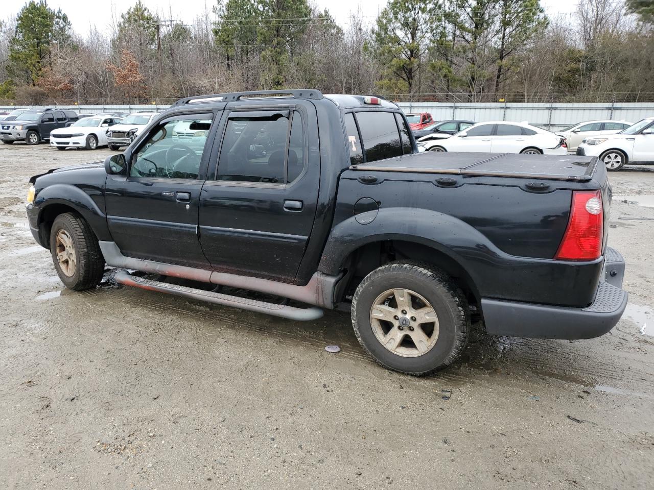 2005 Ford Explorer - Image 2