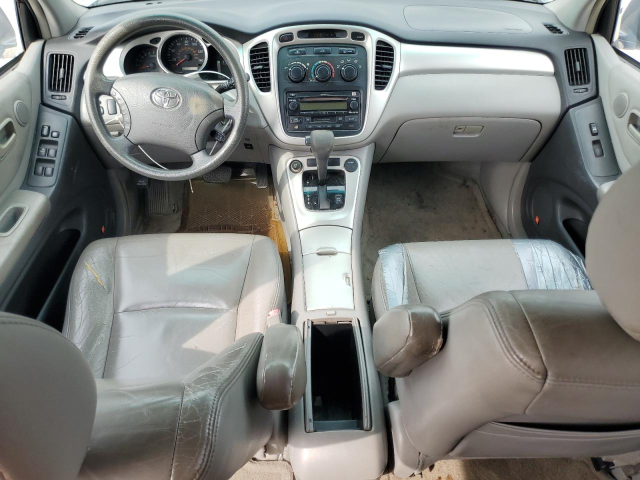 2005 Toyota Highlander - Image 8