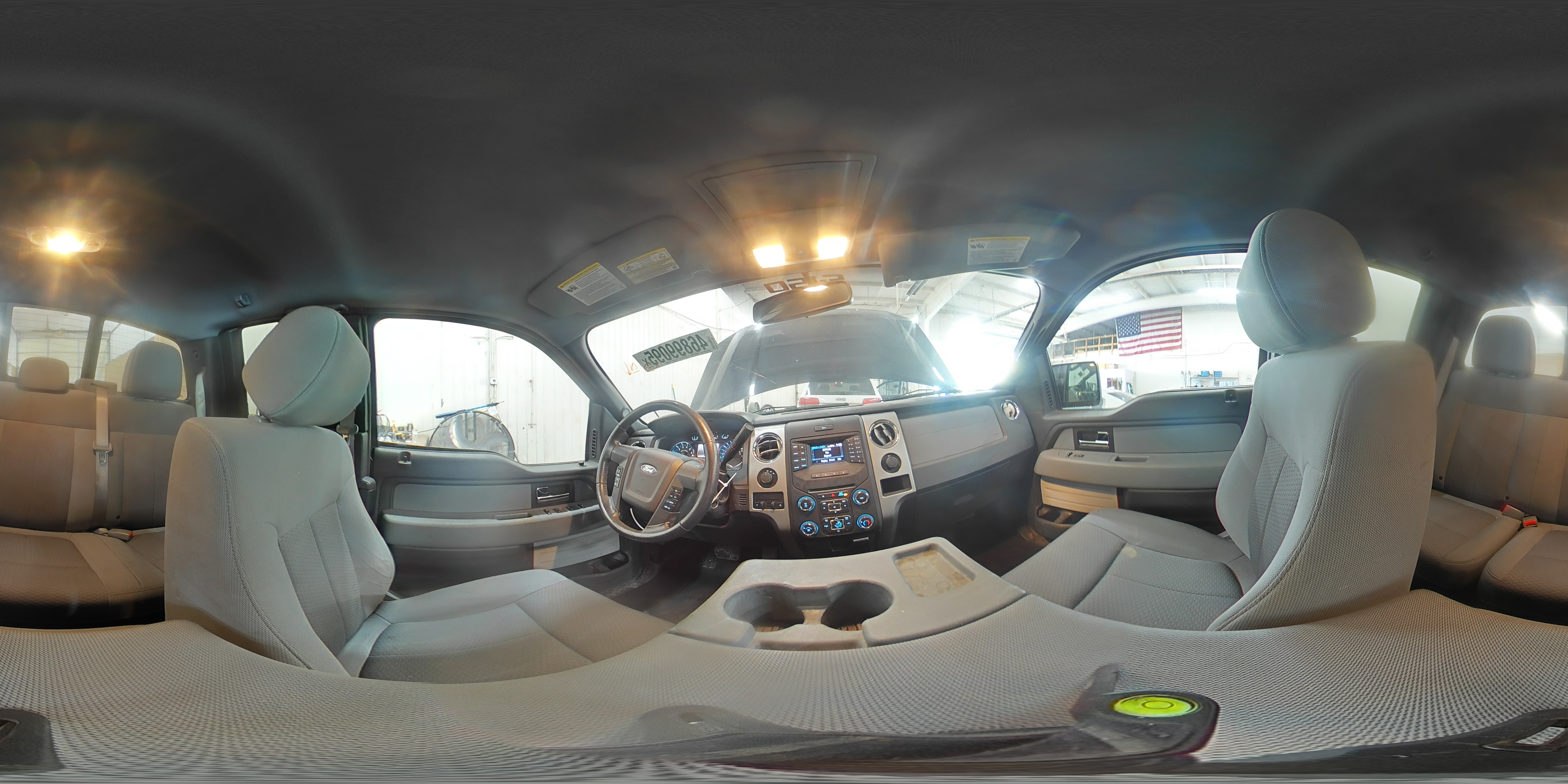 2014 Ford F-150 - Image 12