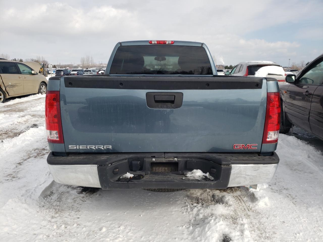 2013 GMC Sierra - Image 6