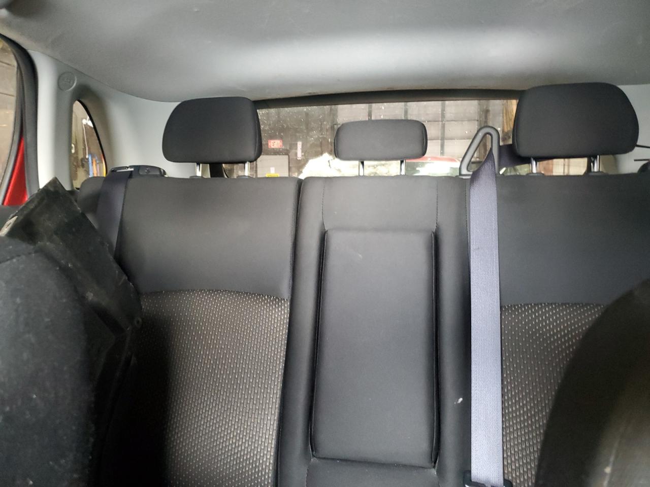 2016 Mitsubishi Outlander - Image 10