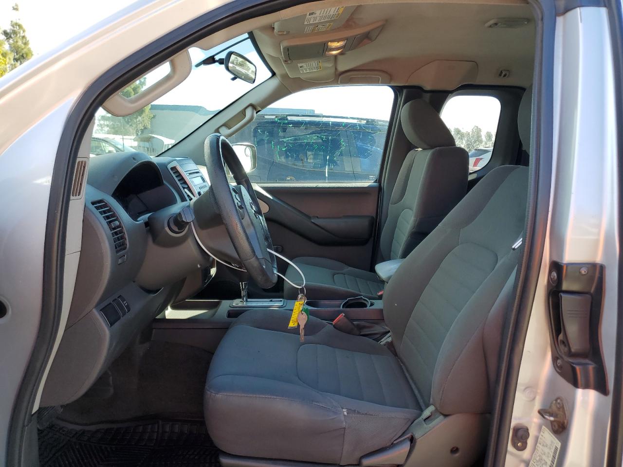 2014 Nissan Navara (Frontier) - Image 7