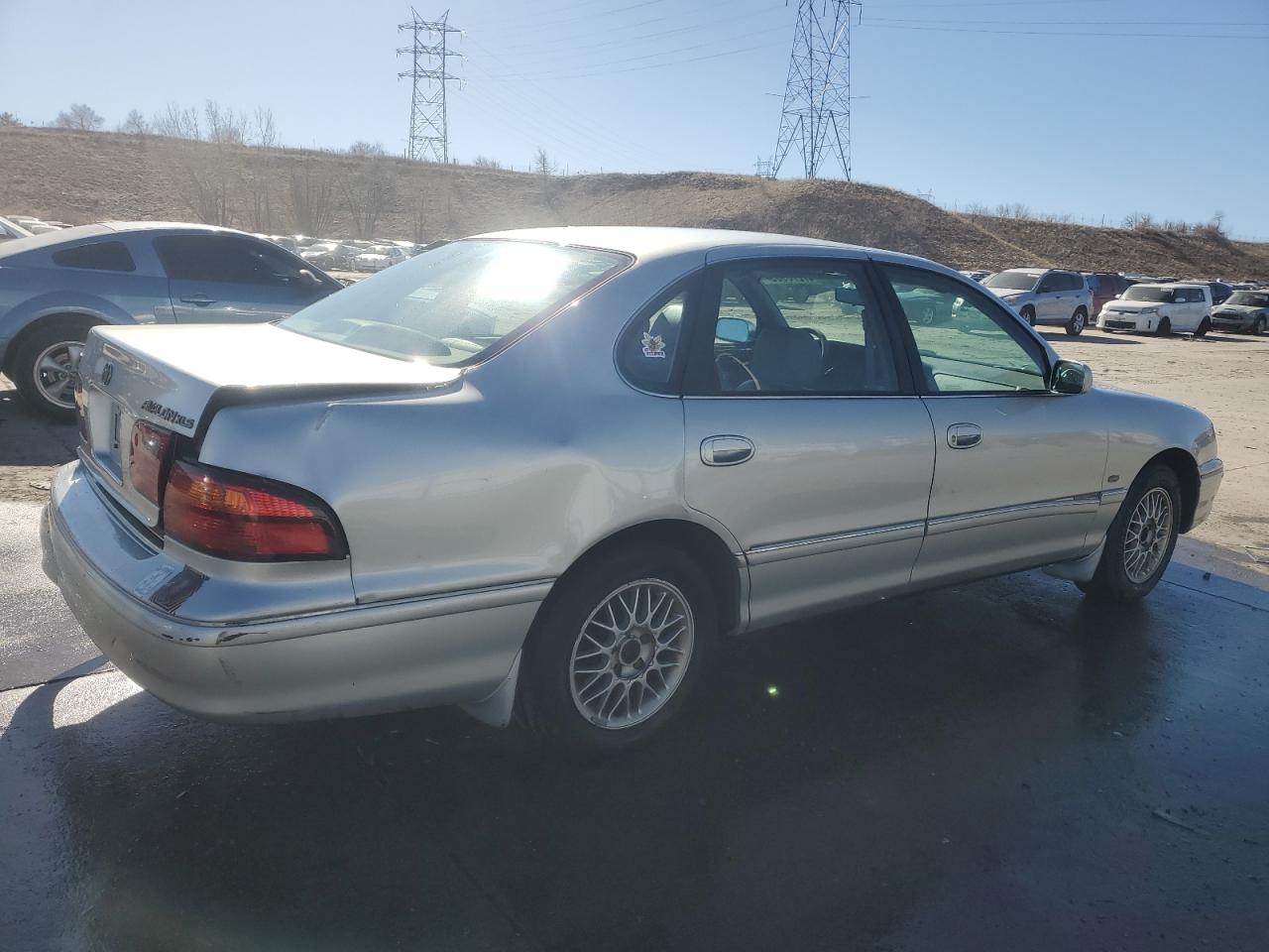 1999 Toyota Avalon - Image 3
