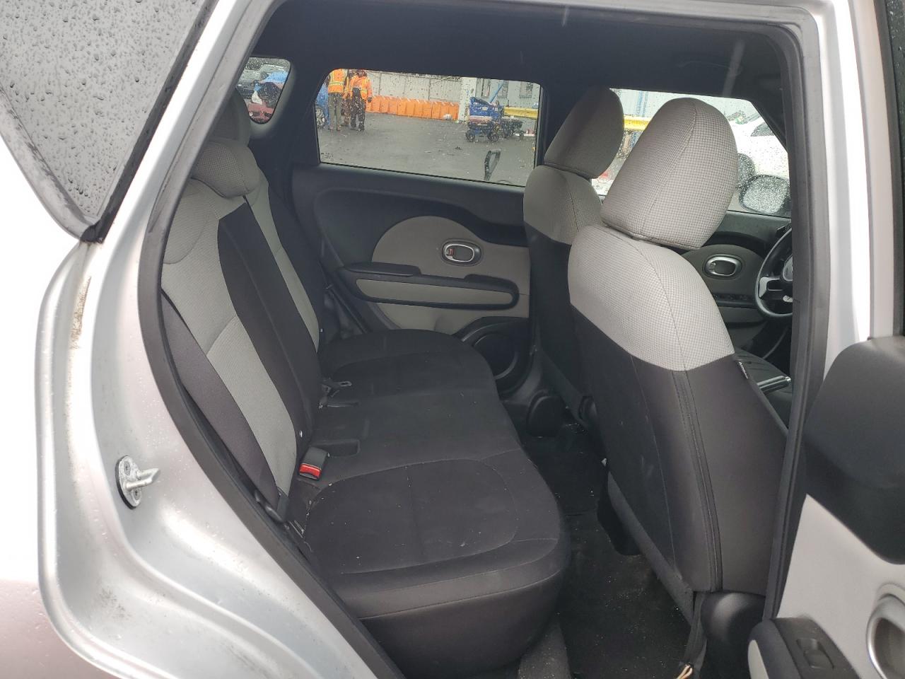 2015 Kia Soul - Image 10
