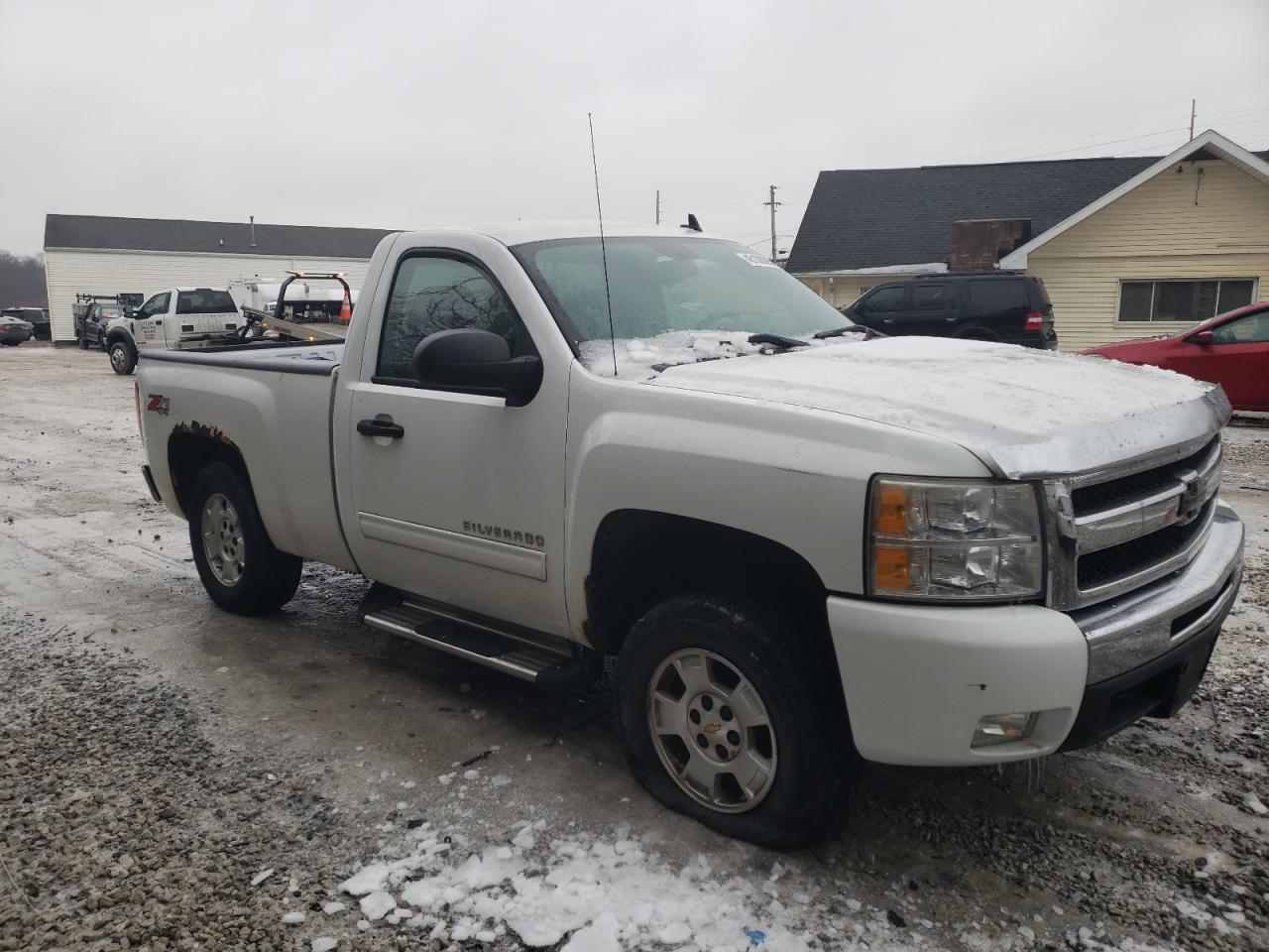 2010 Chevrolet Silverado - Image 4