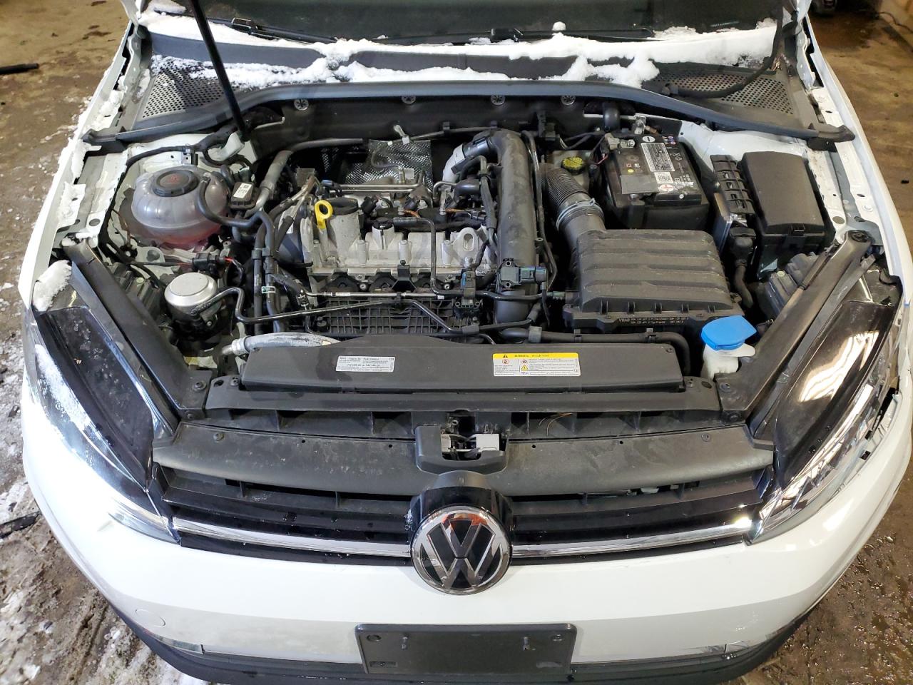 2021 Volkswagen Golf - Image 11