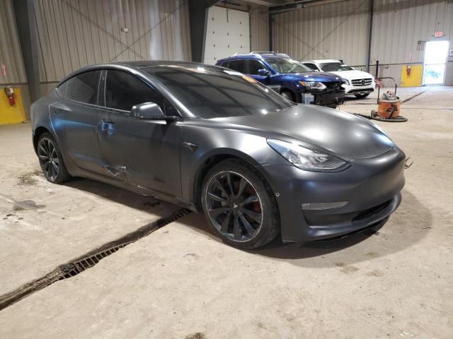  TESLA MODEL 3 2020 Czarny