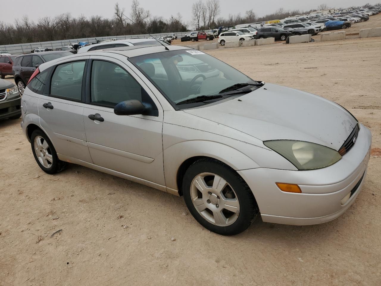 2004 Ford Focus - Image 4