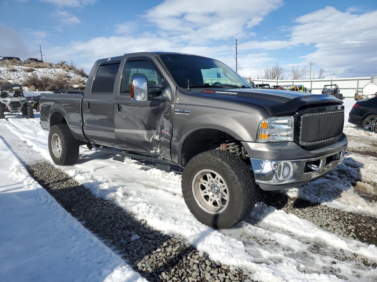 2006 Ford F250 - Image 4