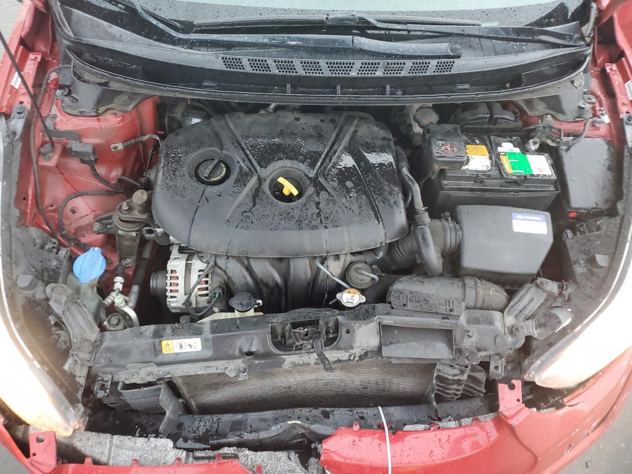 2014 Hyundai Elantra - Image 11