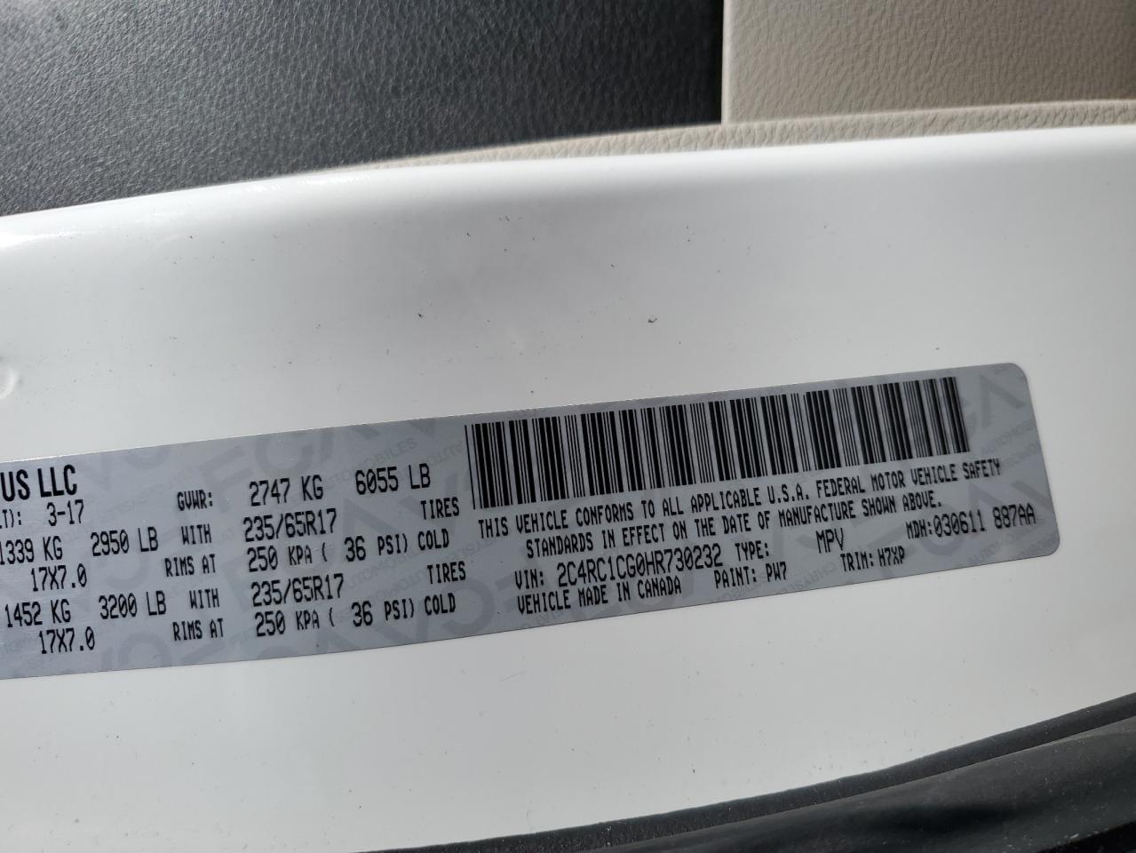 2017 Chrysler Pacifica - Image 15