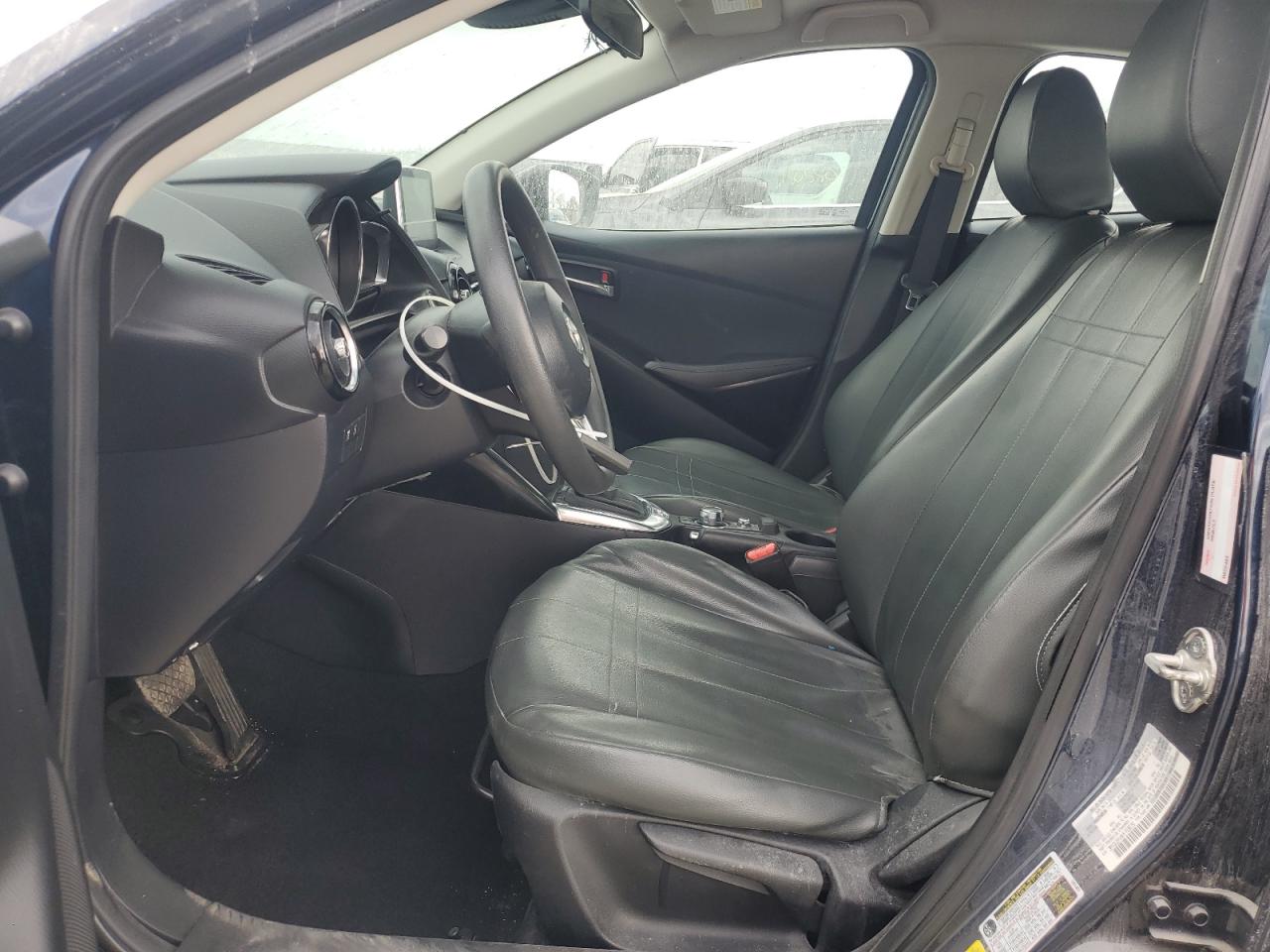 2017 Toyota Yaris - Image 7