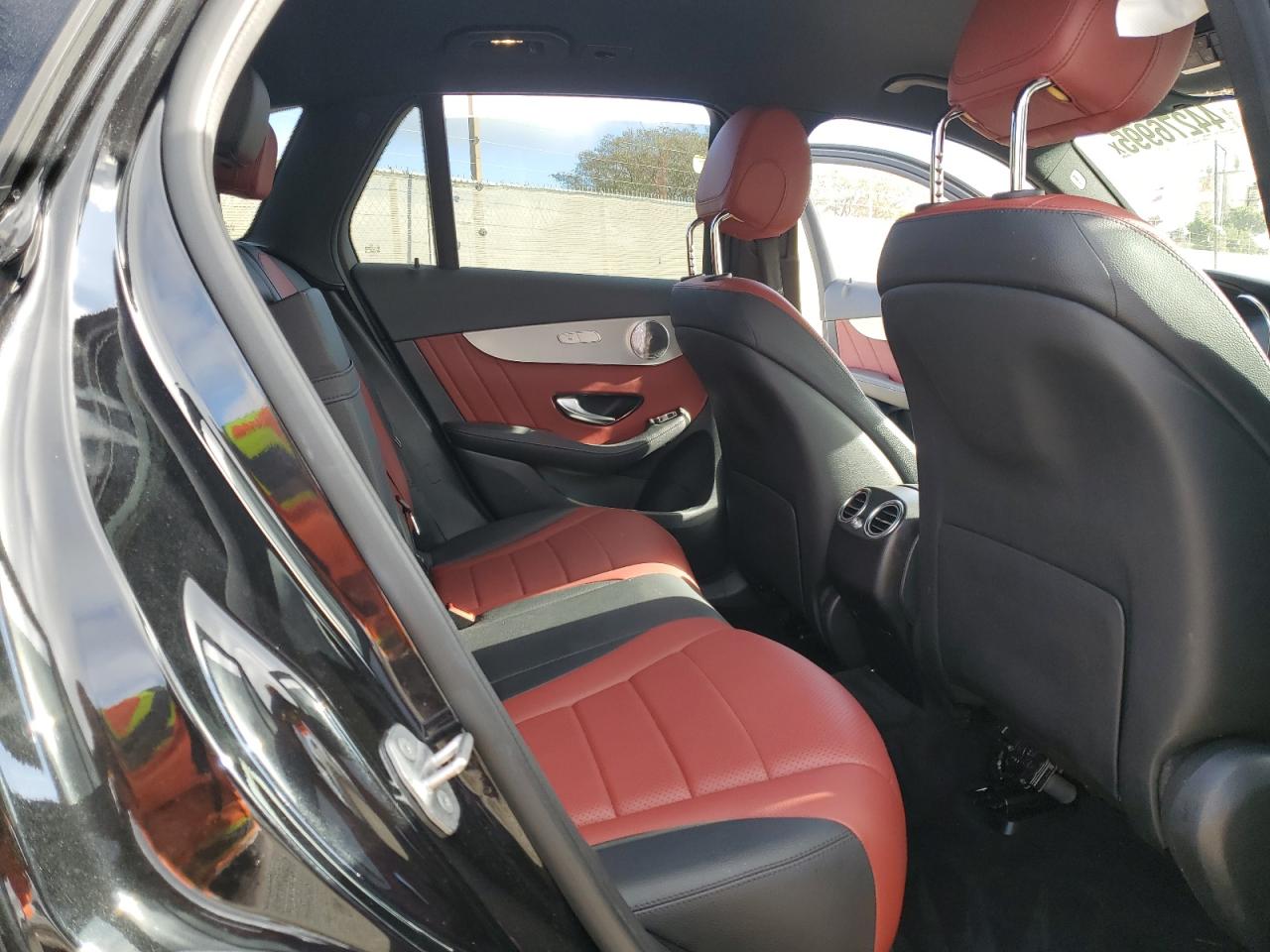 2020 Mercedes-Benz GLC - Image 11