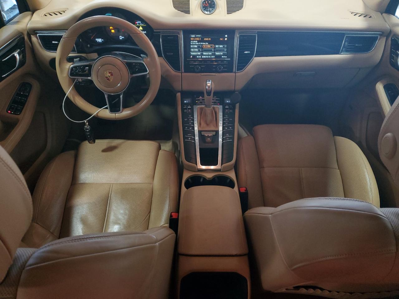 2015 Porsche Macan - Image 8