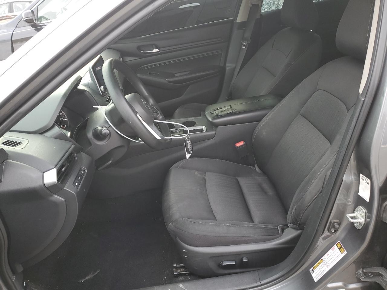 2019 Nissan Altima - Image 7