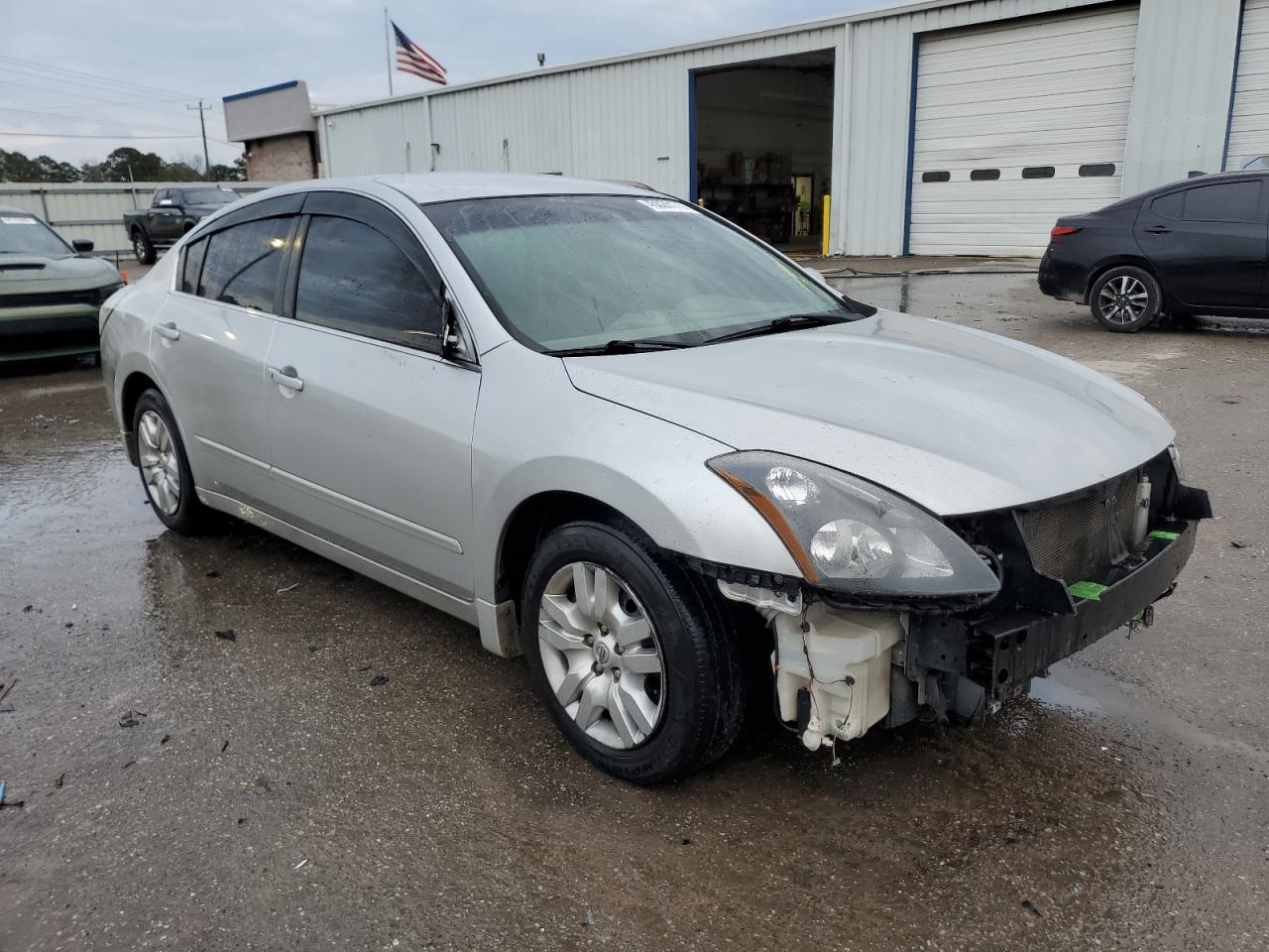 2012 Nissan Altima - Image 4
