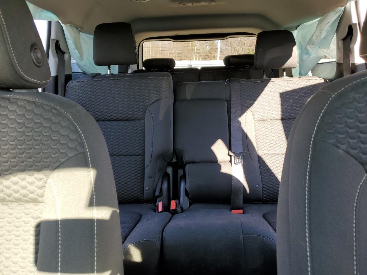 2019 GMC Acadia - Image 10