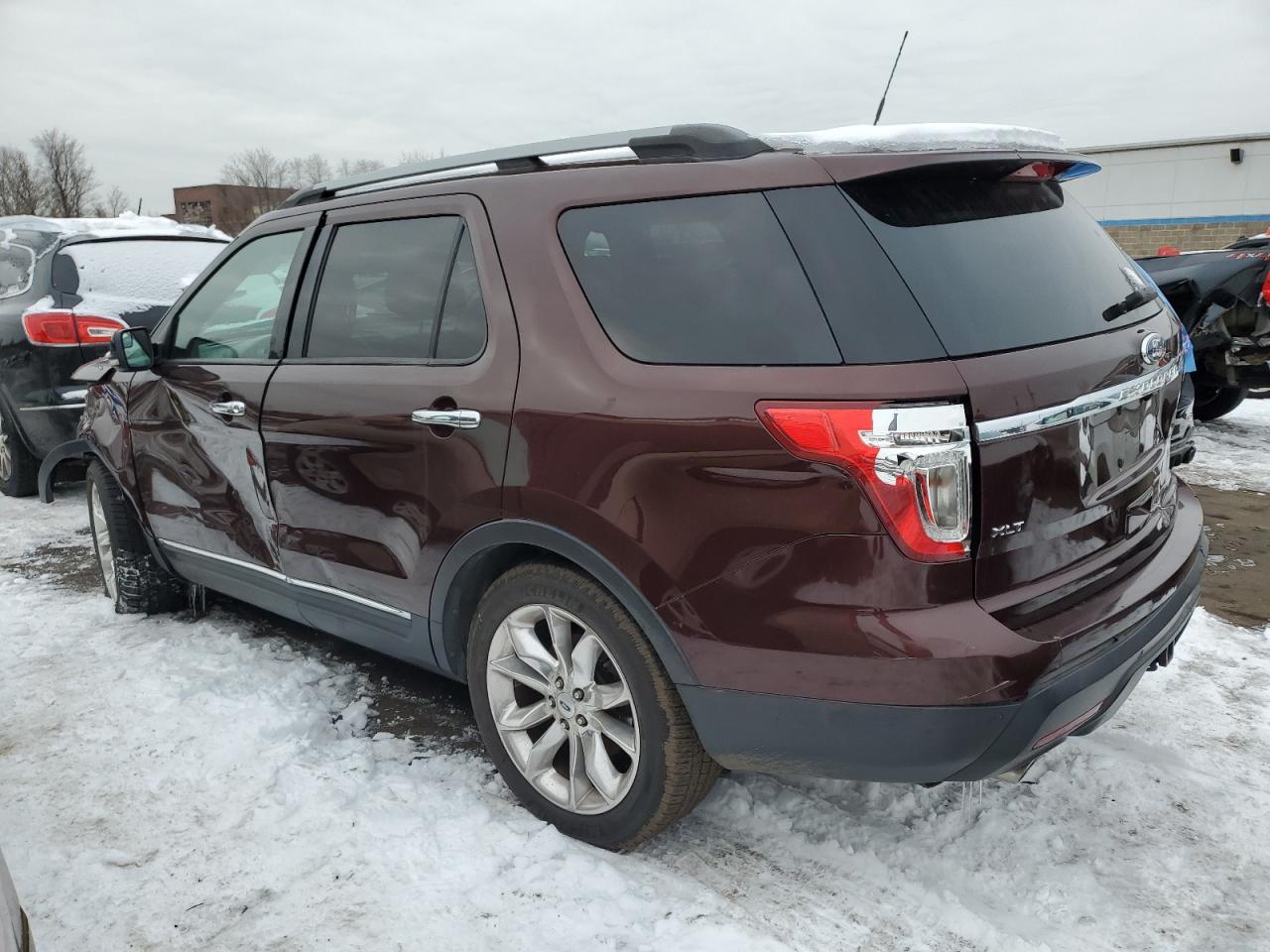 2012 Ford Explorer - Image 2