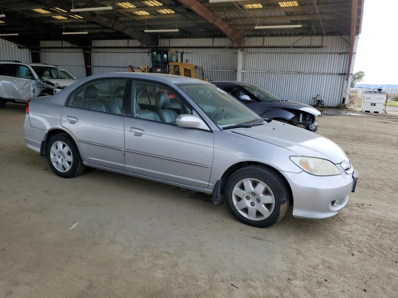 2005 Honda Civic - Image 4