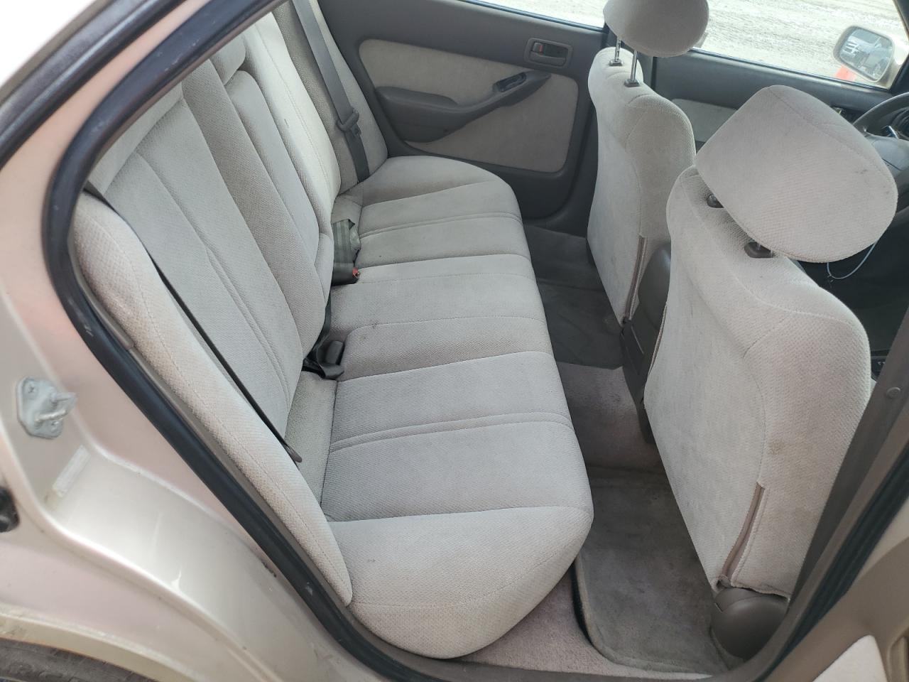 1996 Toyota Camry - Image 10