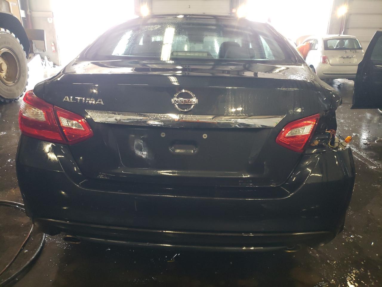 2017 Nissan Altima - Image 6