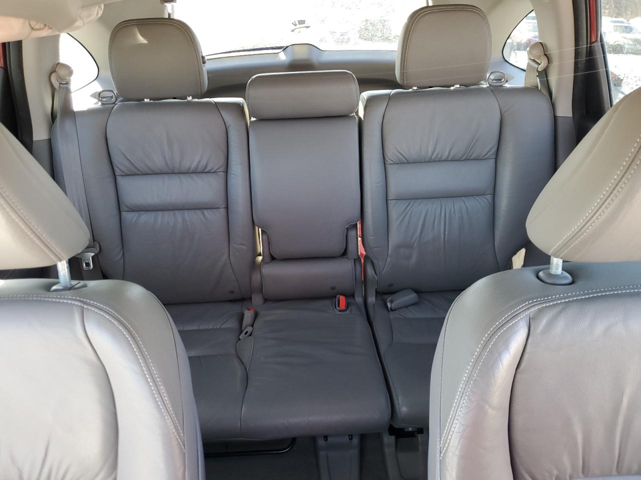 2011 Honda CR-V - Image 10