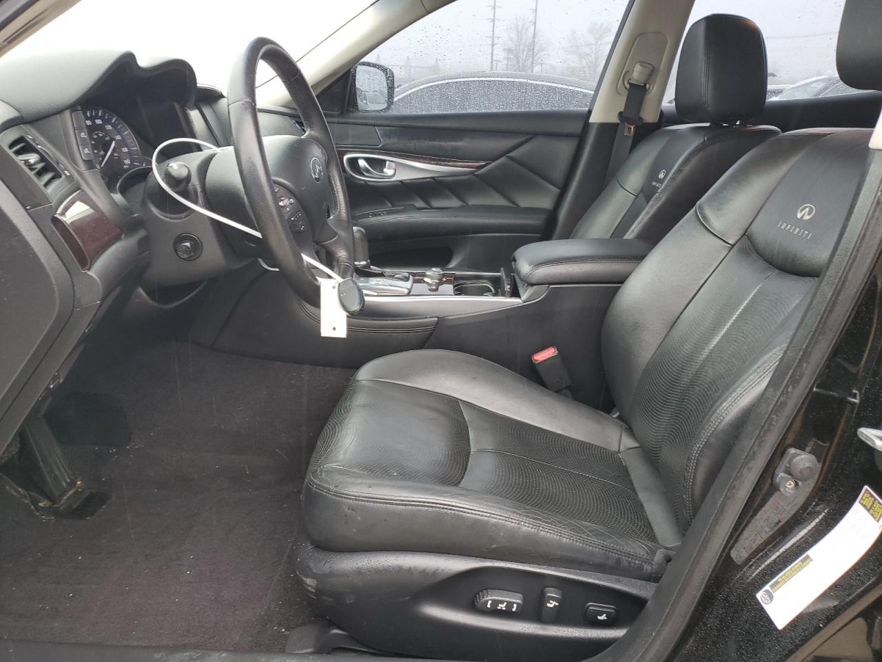 2012 Infiniti M - Image 7