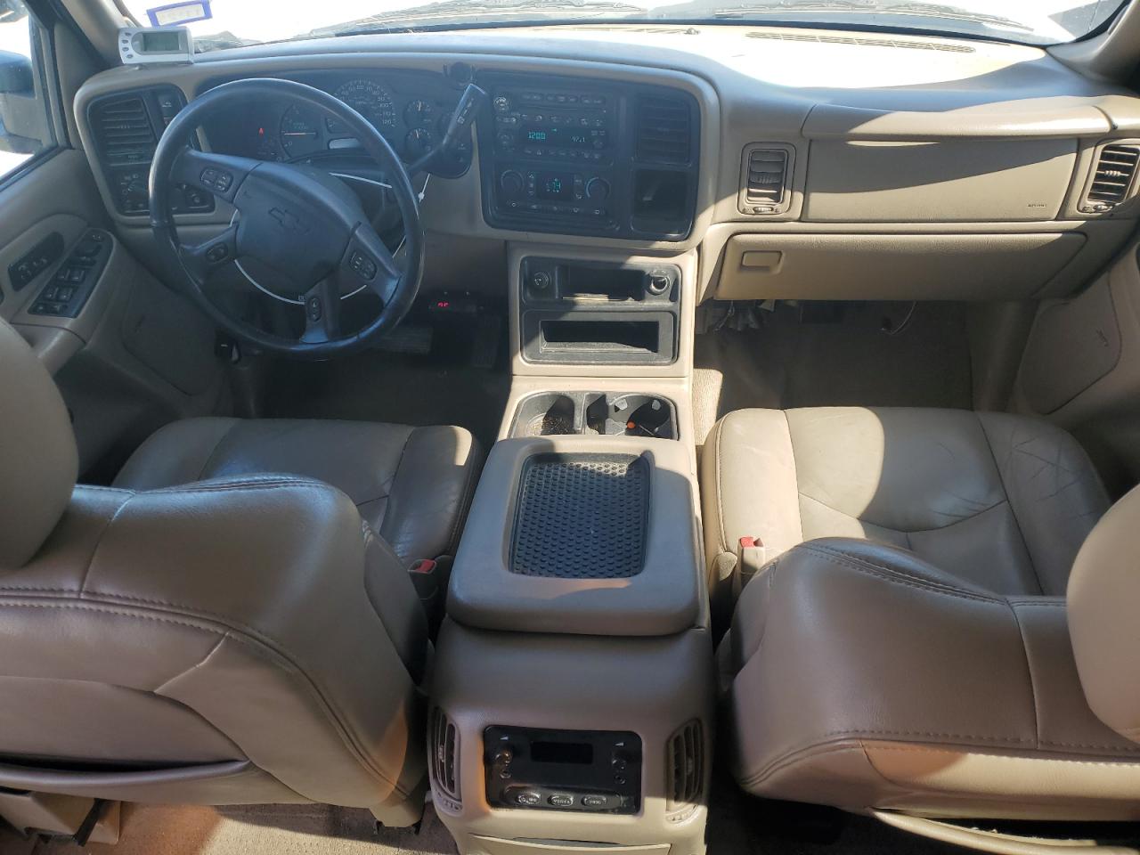 2005 Chevrolet Silverado - Image 8